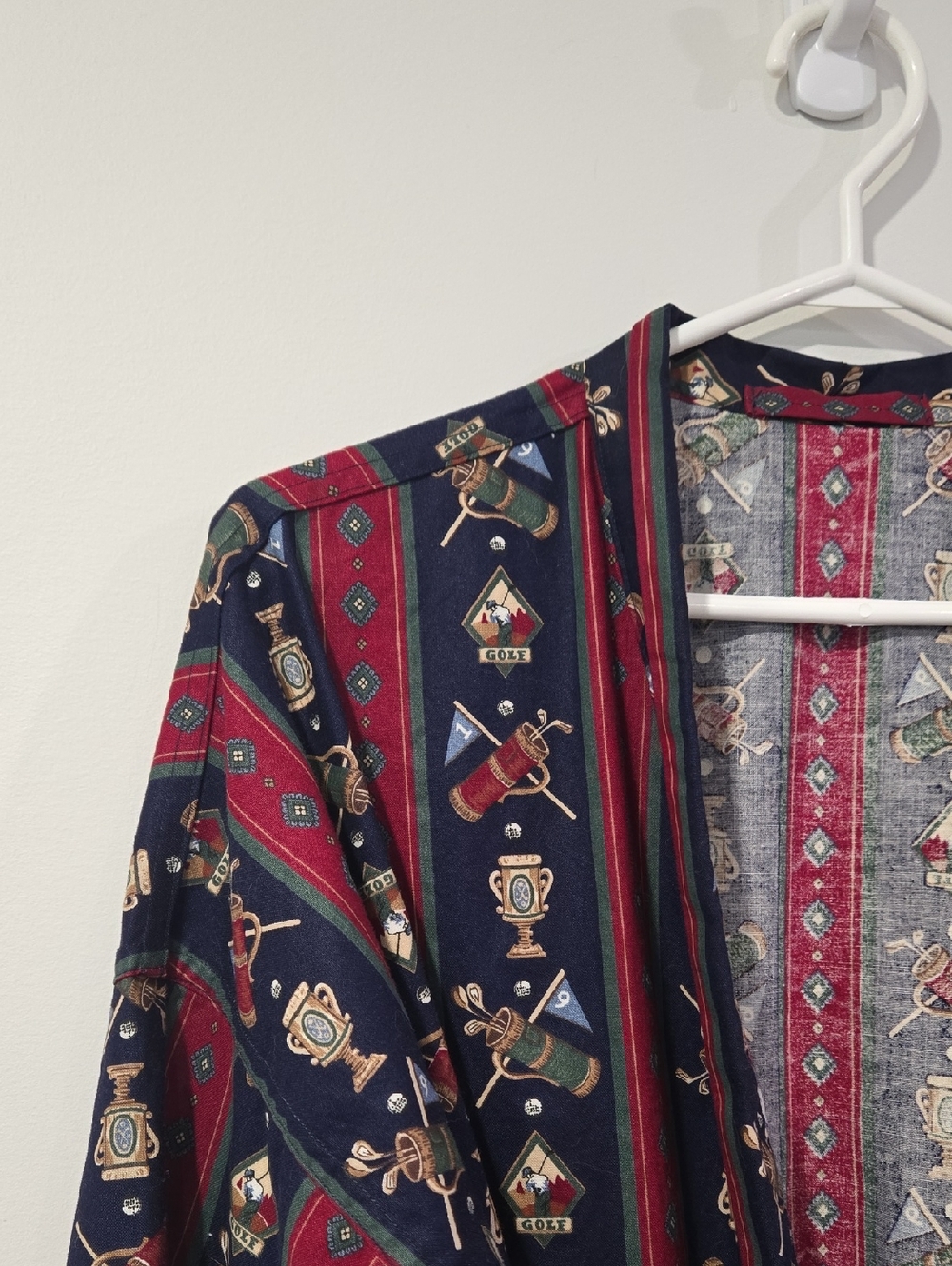 Retro Men's 80's/90's Golf Theme Printed Robe - Picture 2 of 8